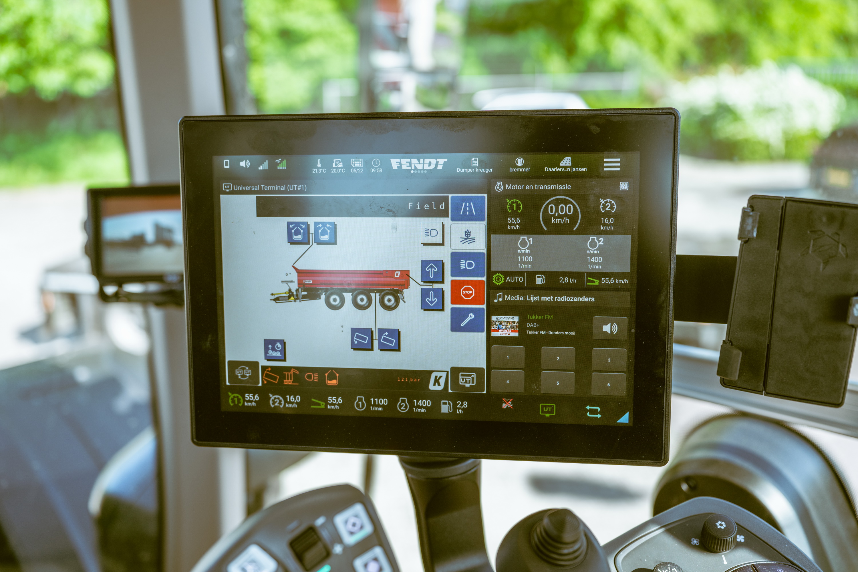 ISOBUS-Steuerung über das Schlepper-Terminal